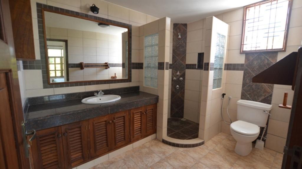 Diani Pearl Apartment Диани Бийч Стая снимка