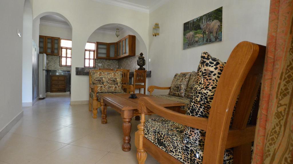 Diani Pearl Apartment Диани Бийч Стая снимка